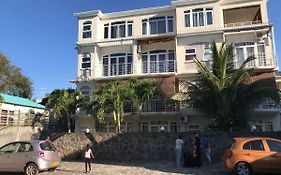 Studio- Grand Bay- 30 Meters From The Beach
