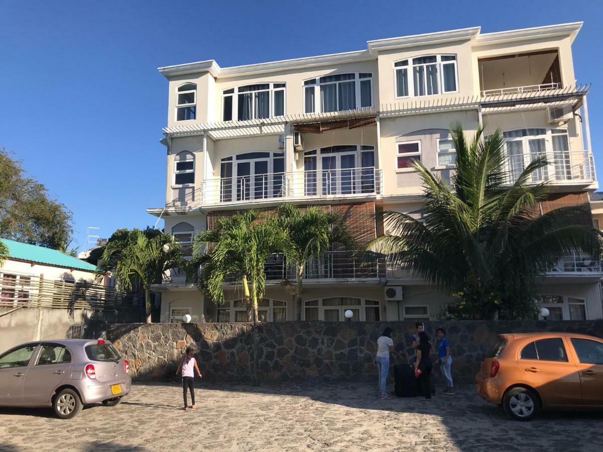 Studio- Grand Bay- 30 Meters From The Beach Extérieur photo