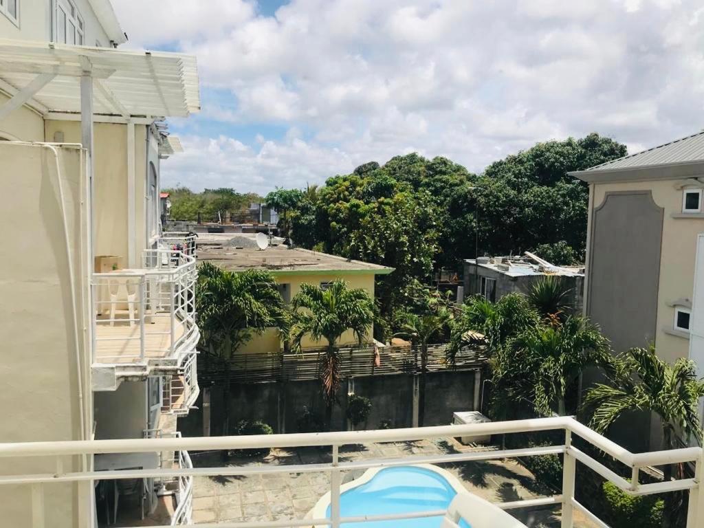 Studio- Grand Bay- 30 Meters From The Beach Extérieur photo