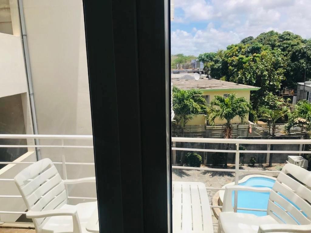 Studio- Grand Bay- 30 Meters From The Beach Extérieur photo